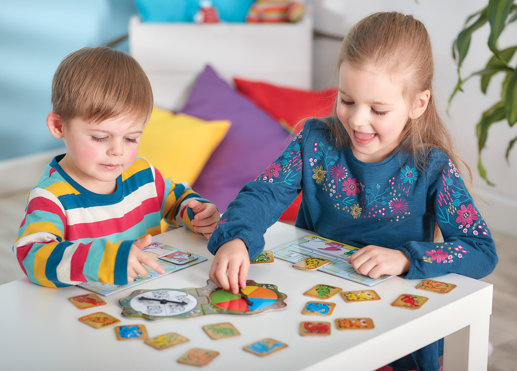 051 Dirty Dinos lifestyle 001 WEB