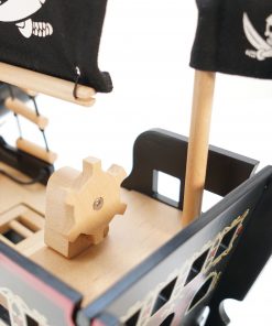 tv246-barbarossa-pirate-ship-helm-steering