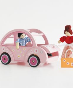 ME041-sophies-car-family-dolls-packing-car
