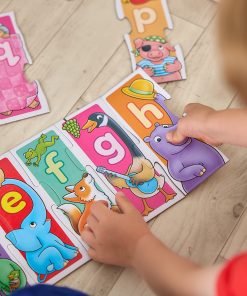 305_Giant Alphabet_02_WEB